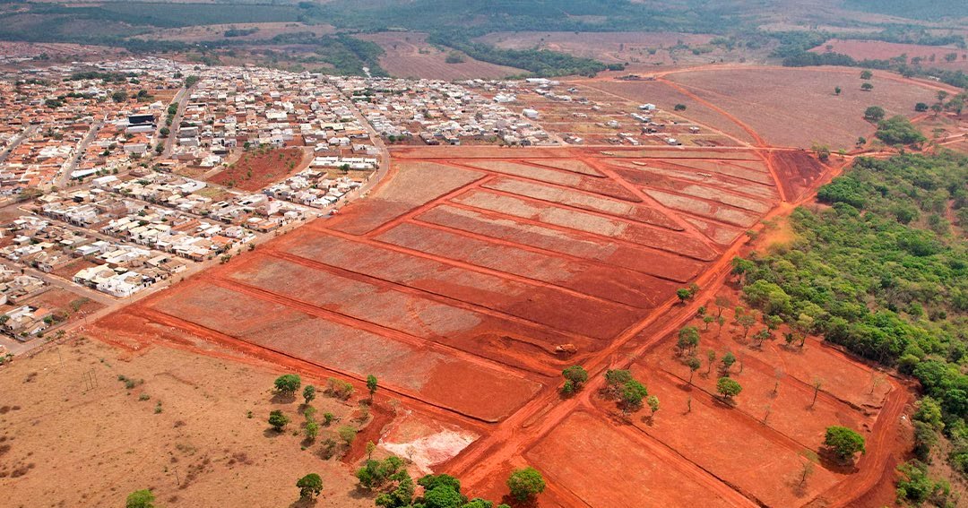 Vista aérea do loteamento SH Dona Coracy em implantação